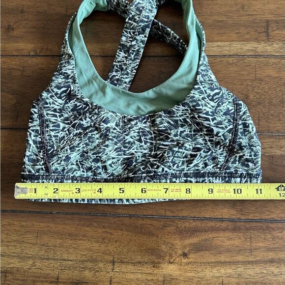 Lululemon Stuff Your Bra Mini Ripple Desert Olive Fatigue Green Size 2 W2CGSS - Picture 6 of 10